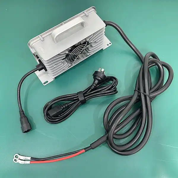 12V 30A 4S LiFePO4 Battery Charger With Ring Terminal